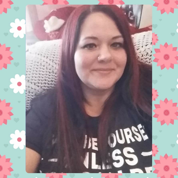 Meet your Posher, Jeanne - Picture 3 of 8